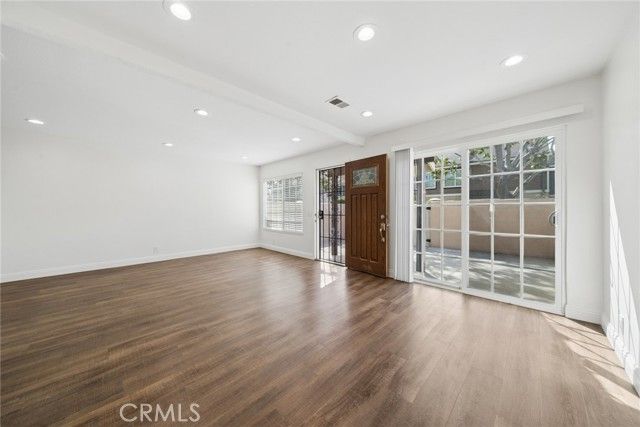 7892 Nomad Circle, Huntington Beach, CA 92648