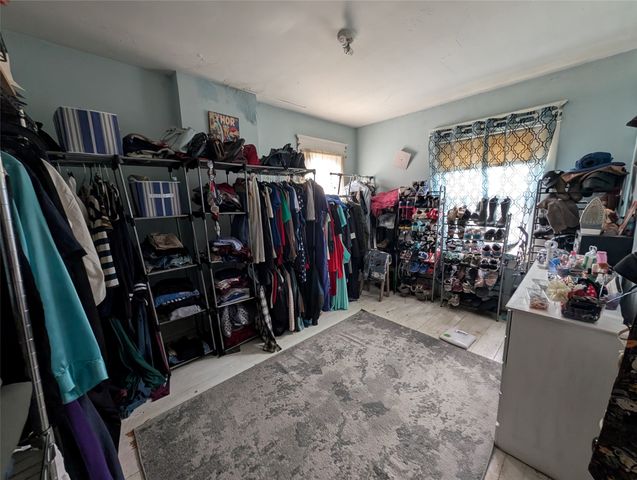 1009 W 20TH Street, Erie, PA 16502