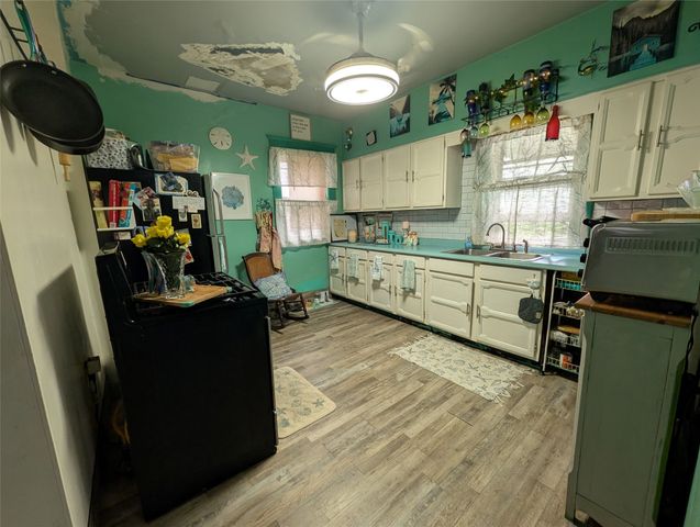 1009 W 20TH Street, Erie, PA 16502