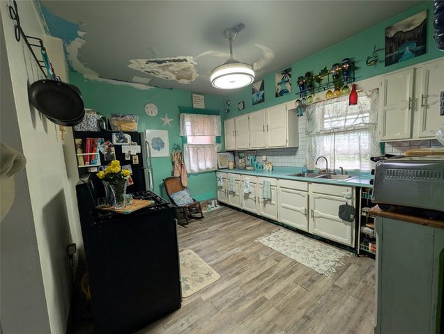 1009 W 20TH Street, Erie, PA 16502