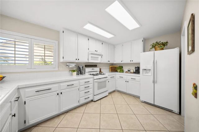 41959 Cameryn Court, Murrieta, CA 92562