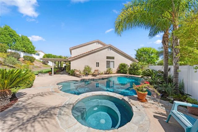41959 Cameryn Court, Murrieta, CA 92562