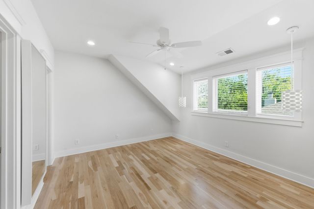 2801 27th Ave, S, Nashville, TN 37212
