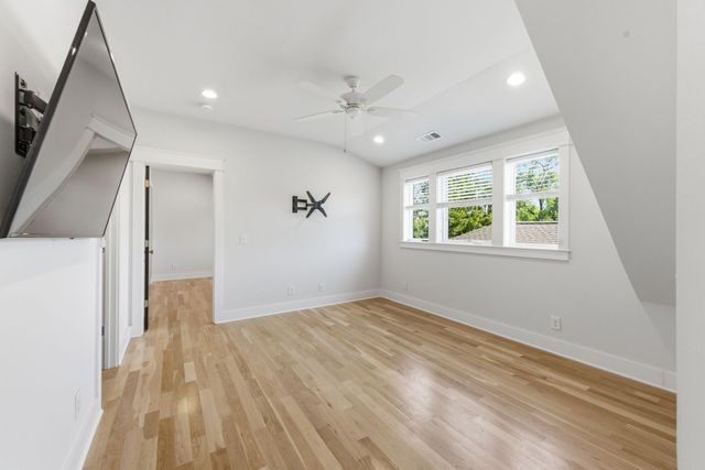 2801 27th Ave, S, Nashville, TN 37212