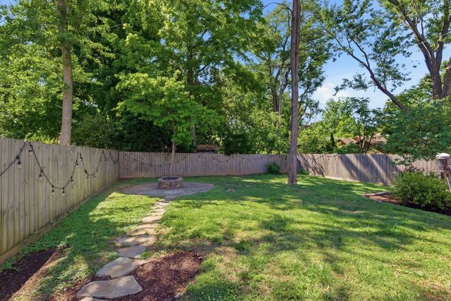 2801 27th Ave, S, Nashville, TN 37212