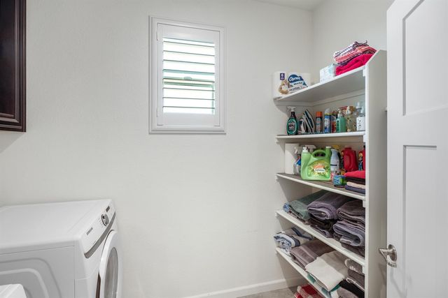 12570 Aviston Way, Rancho Cordova, CA 95742