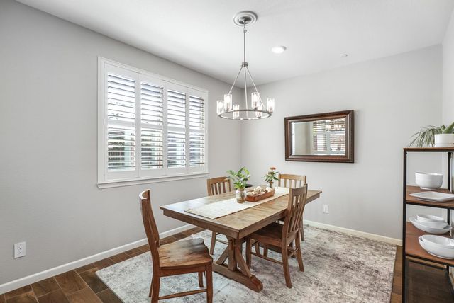 12570 Aviston Way, Rancho Cordova, CA 95742