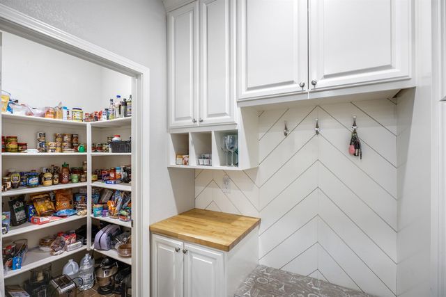 12570 Aviston Way, Rancho Cordova, CA 95742