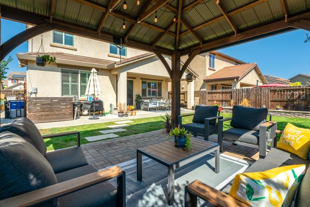 12570 Aviston Way, Rancho Cordova, CA 95742