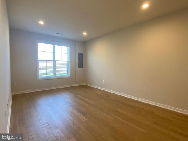22274 RIVANNA SHORE TER, Ashburn, VA 20148