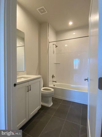 22274 RIVANNA SHORE TER, Ashburn, VA 20148