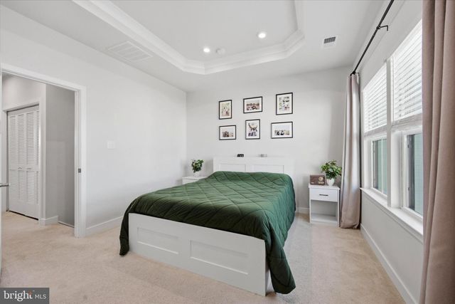 17 SAGE WAY, Mount Laurel, NJ 08054