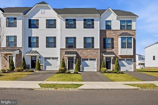 17 SAGE WAY, Mount Laurel, NJ 08054