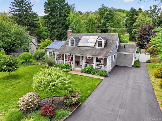116 Chestnut Drive, New Windsor, NY 12553