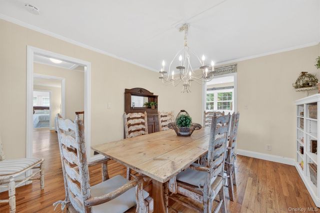 116 Chestnut Drive, New Windsor, NY 12553