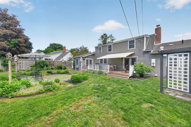 116 Chestnut Drive, New Windsor, NY 12553