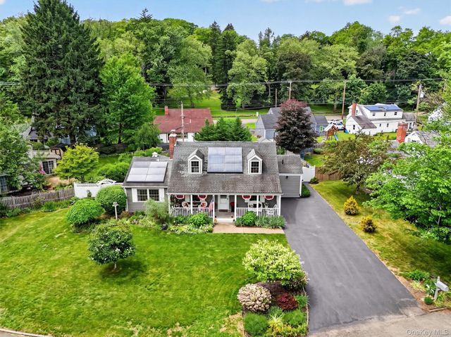 116 Chestnut Drive, New Windsor, NY 12553