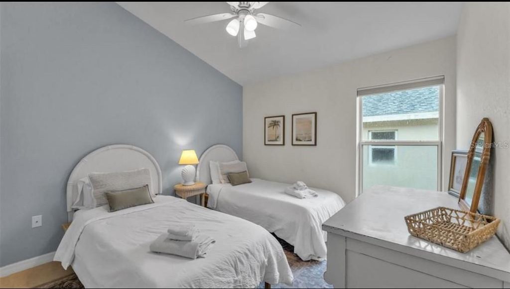 Image 8 of property listing at 462 VIZCAY WAY, Davenport, FL 33837