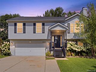 2694 Driftwood Drive, Waterford Charter Township, MI 48329