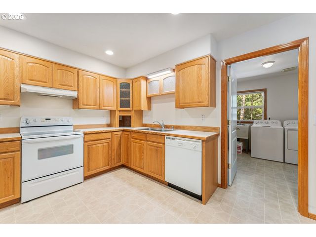 10385 PINE RIDGE Dr, Manzanita, OR 97130