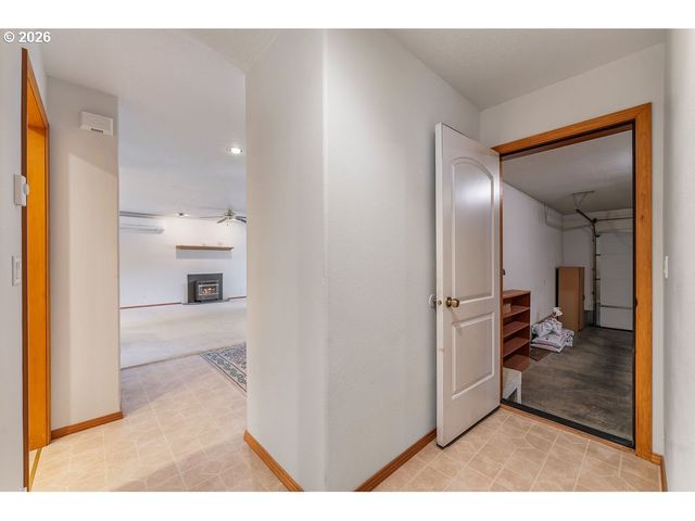 10385 PINE RIDGE Dr, Manzanita, OR 97130