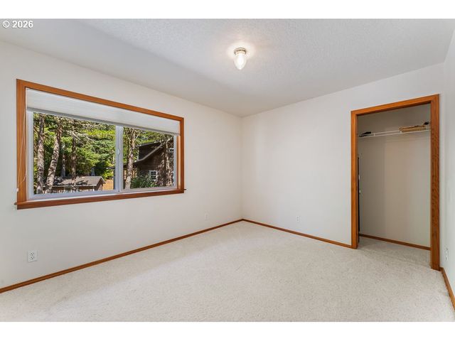 10385 PINE RIDGE Dr, Manzanita, OR 97130