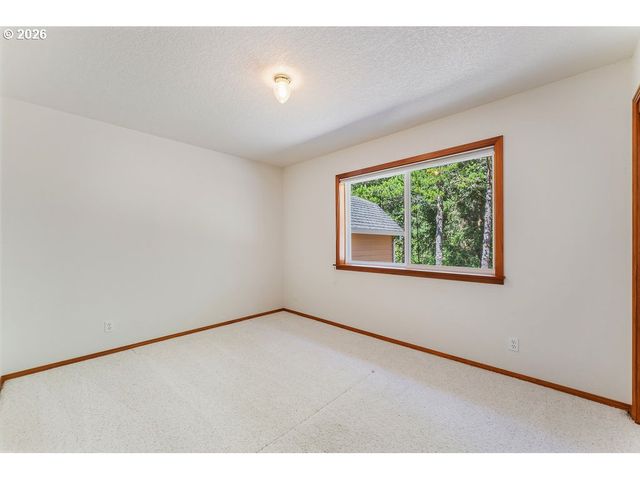 10385 PINE RIDGE Dr, Manzanita, OR 97130