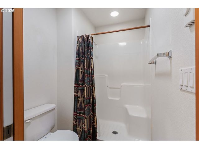 10385 PINE RIDGE Dr, Manzanita, OR 97130