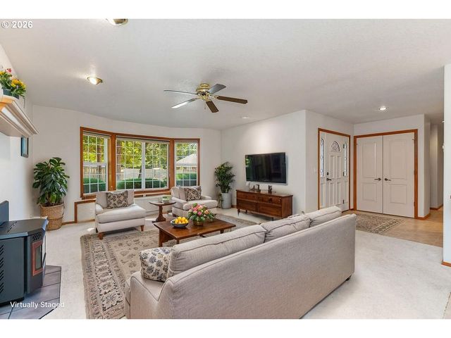 10385 PINE RIDGE Dr, Manzanita, OR 97130