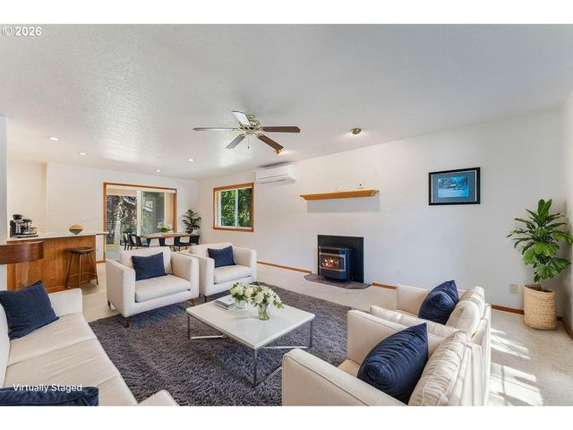 10385 PINE RIDGE Dr, Manzanita, OR 97130