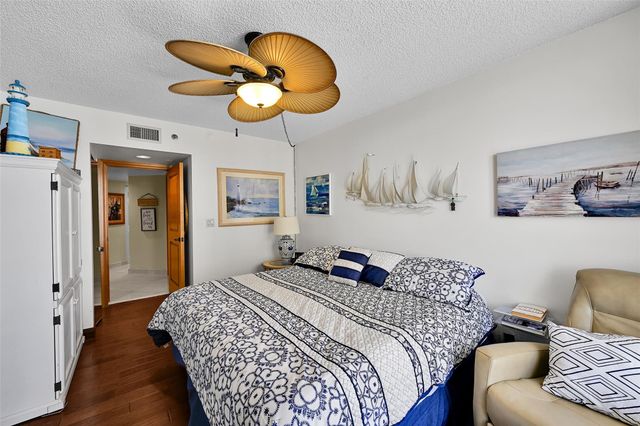 16425 Collins Avenue 2011, Sunny Isles Beach, FL 33160