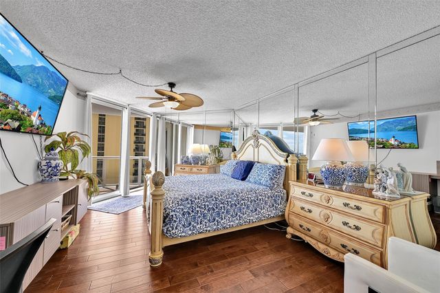 16425 Collins Avenue 2011, Sunny Isles Beach, FL 33160