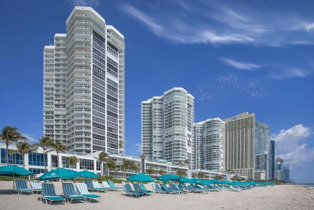 16425 Collins Avenue 2011, Sunny Isles Beach, FL 33160