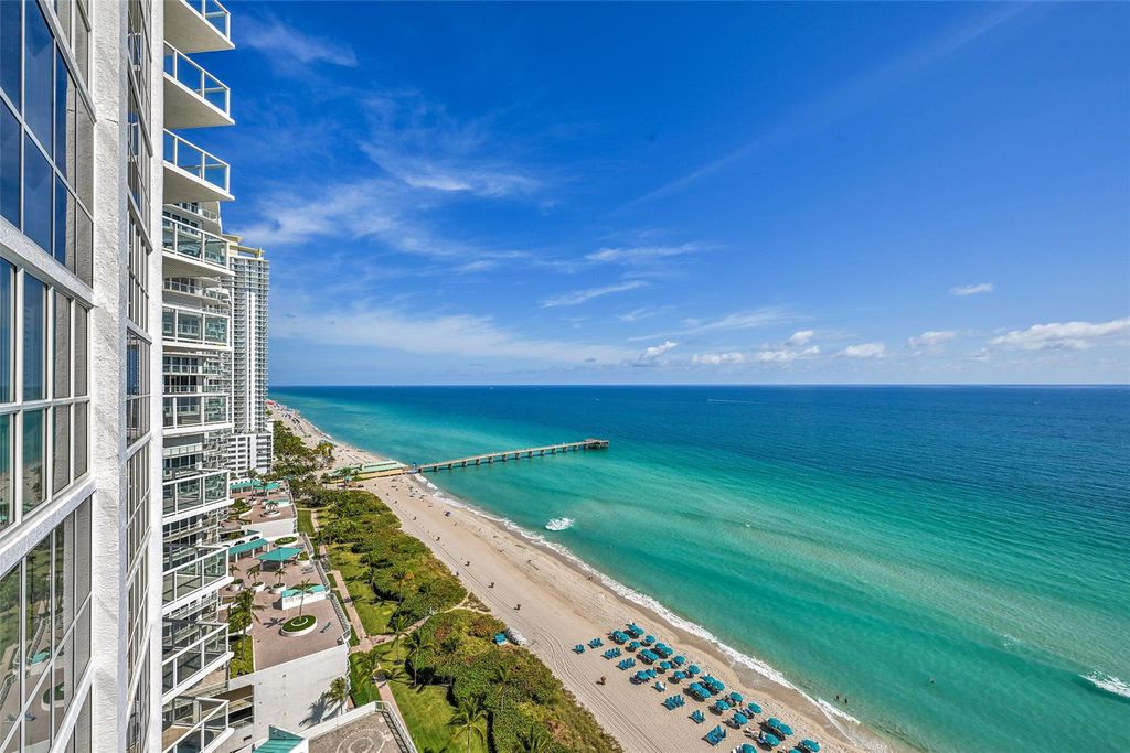 16425 Collins Avenue 2011, Sunny Isles Beach, FL 33160