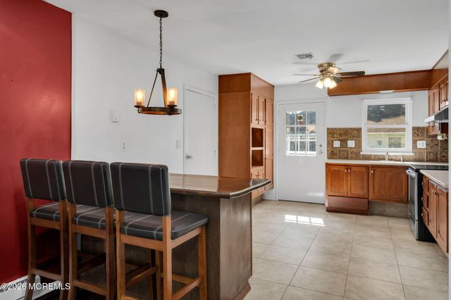 499B Thornbury Court, Lakewood, NJ 08701