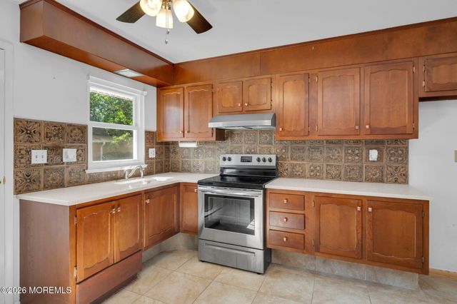 499B Thornbury Court, Lakewood, NJ 08701
