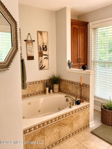 5560 Poplar Corner Road, Walls, MS 38680