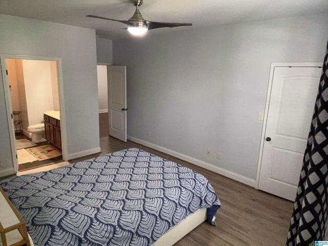 312 Riverhaven Pl Unit 312, Hoover, AL 35244