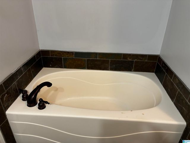 312 Riverhaven Pl Unit 312, Hoover, AL 35244