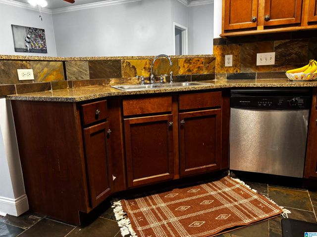 312 Riverhaven Pl Unit 312, Hoover, AL 35244