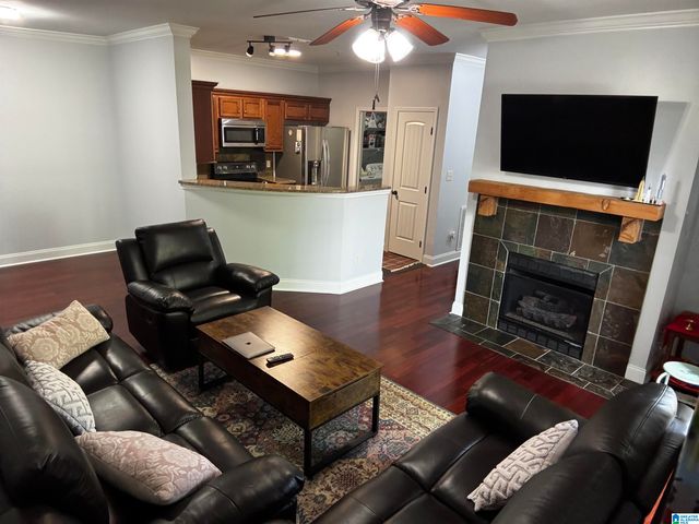 312 Riverhaven Pl Unit 312, Hoover, AL 35244