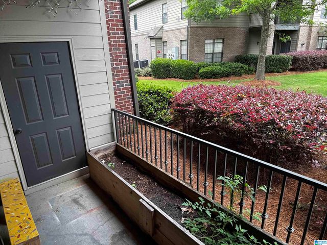 312 Riverhaven Pl Unit 312, Hoover, AL 35244