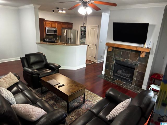 312 Riverhaven Pl Unit 312, Hoover, AL 35244