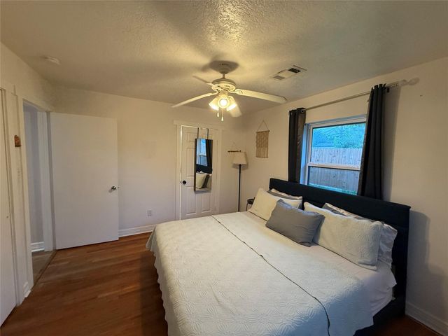 120 W Whitney Street, Houston, TX 77018