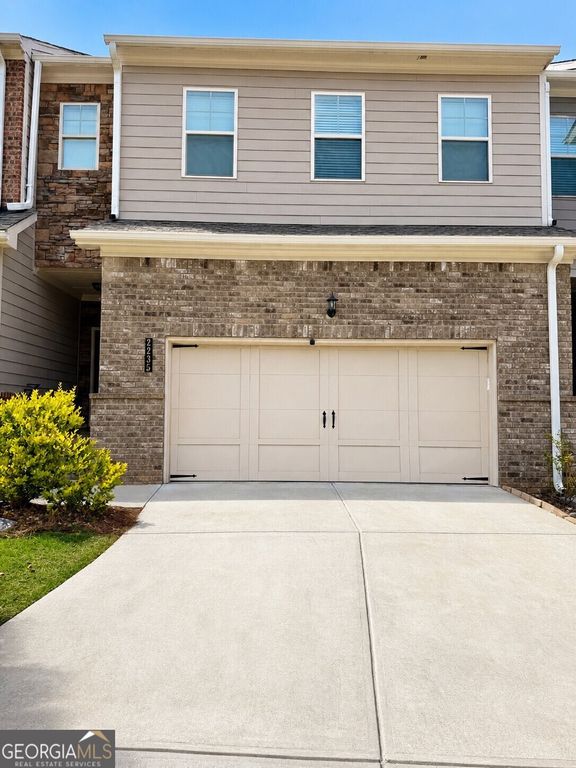 2235 Manor Pointe Drive, Cumming, GA 30041