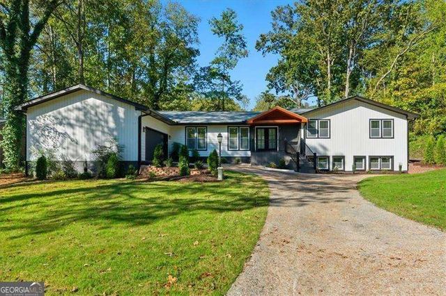 2281 FOX HOUND Parkway, Marietta, GA 30062