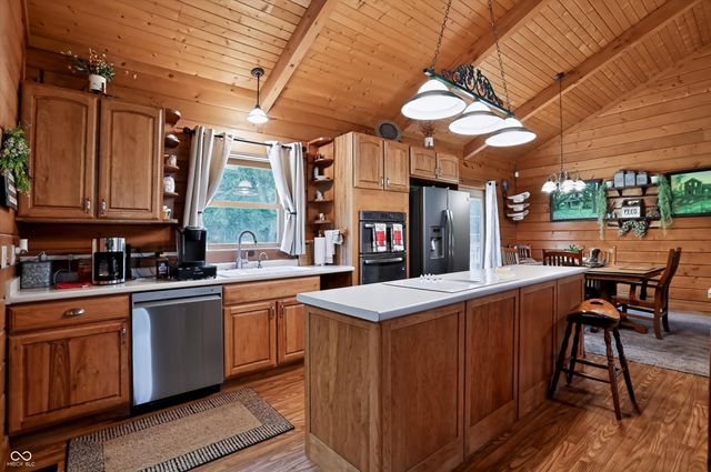 4412 W Pitcher Drive, Trafalgar, IN 46181