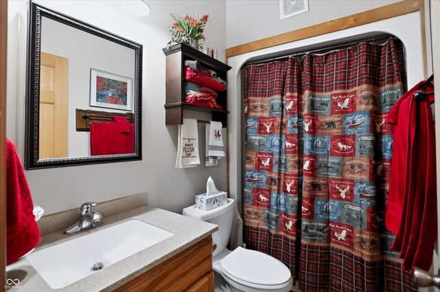 4412 W Pitcher Drive, Trafalgar, IN 46181