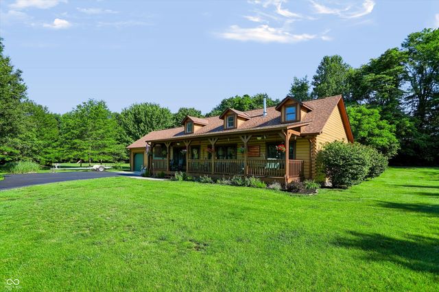 4412 W Pitcher Drive, Trafalgar, IN 46181