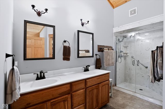 4412 W Pitcher Drive, Trafalgar, IN 46181